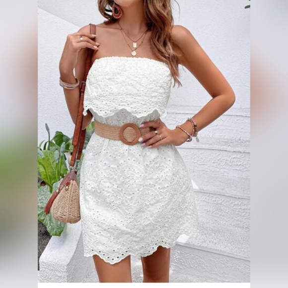 White Eyelet Strapless Floral Dress – Perfect for Summer & Casual Outings - Picture 2 of 5